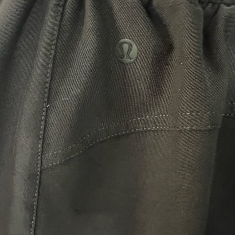lululemon athletica charcoal grey Cargo utility barrel Pants - Picture 4 of 6